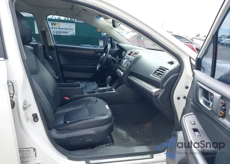 2015 Subaru Legacy 2.5I Limited z USA, uszkodzony, nr VIN 4S3BNBN67F3046919